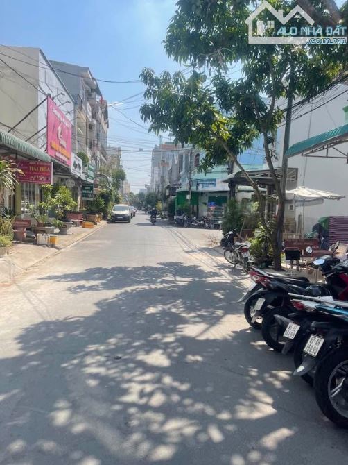 Phòng trọ mặt tiền kdc metro kinh doanh tự do - 4