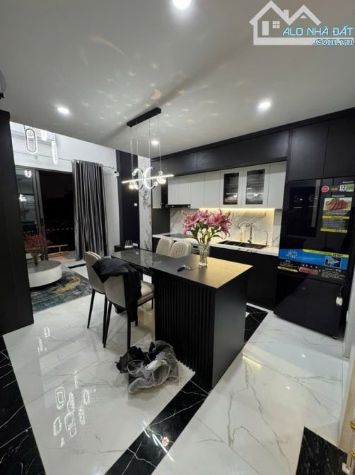 Bán nhà trung tâm quận Hai Bà Trưng,ô tô đỗ cửa, cầu thang máy,  kinh doanh, 50m, 11.95 tỷ - 4