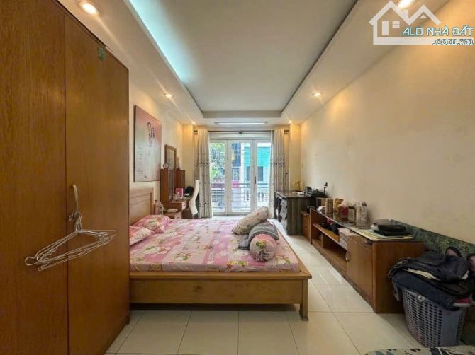 BÁN NHÀ MỚI ĐẸP 4 TẦNG HẺM XE HƠI NGUYỄN ĐÌNH CHIỂU, P.4, Q.3 GIÁ CHỈ 9 TỶ TL - 4