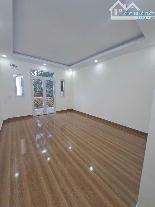 Nhà 4 tầng Mặt tiền đường Hiệp Thành 05, phường HT, Q12, dt 67,8m2 (4mx17m) FULL NỘI THẤT - 4