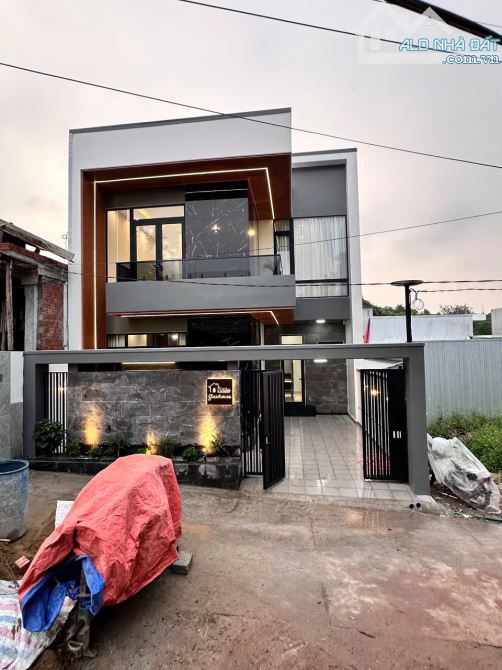 NHÀ KIỆT 24 VŨ NGỌC PHAN, THỦY XUÂN, ĐƯỜNG VÀNH ĐAI 3 - 3,3X TỶ - 4