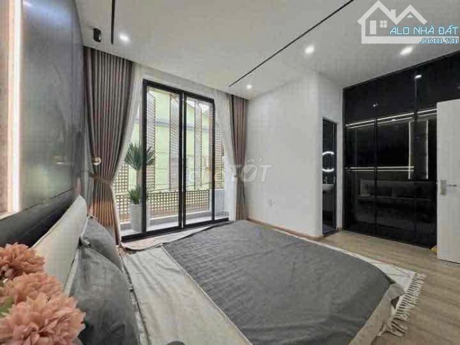 CHỦ ngộp cần bán nhà Đặng Dung,Quận 1 .Giá 4ỉ850/85m2(5*17m).Sổ sẵn.Nhà full nội thất. - 4