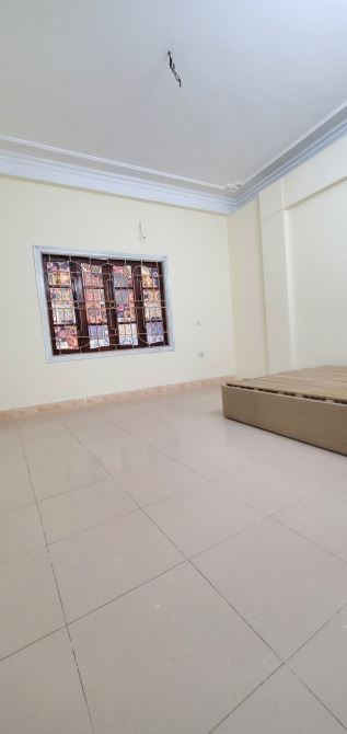 Bán Nhà Dân Xây Kiên Cố Ở Vạn Phúc,Ô Tô Đỗ Cách Nhà Vài Chục Mét.Gía 8.5Tỷ Có TL - 4