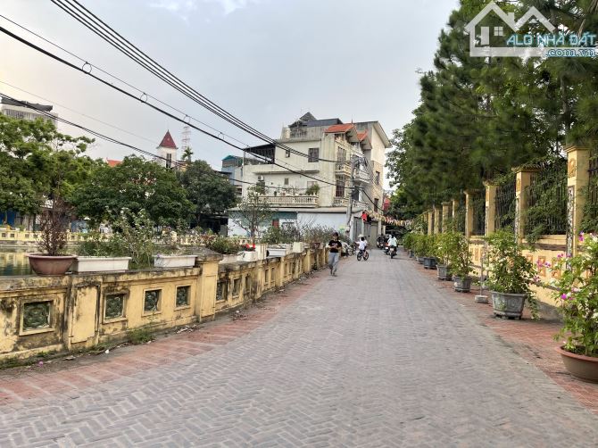 Bán Nhà Đông Ngạc - P. Lô - Ở Sướng - Ô Tô Đỗ Cửa - Tiện Ích Bủa Vây - 48m2 - 5T - 8 Tỷ - 4