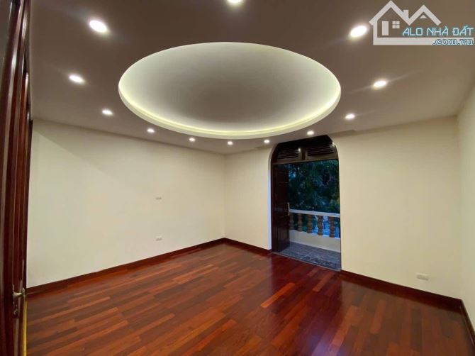 Biệt Thự  KĐT Mỹ Đình - Từ Liêm -Lô Góc -2 Mặt Tiền - 3Thoáng - ÔTô -176M x5T Giá 125 Tỷ - 4
