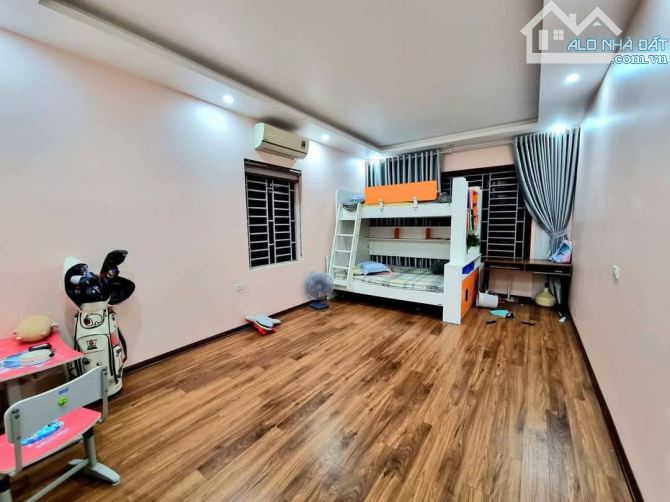 🌳 Biệt Thự Đẹp Trung Tâm Đồng Hòa – Kiến An – 160m² – Giá 8,45 Tỷ - 5
