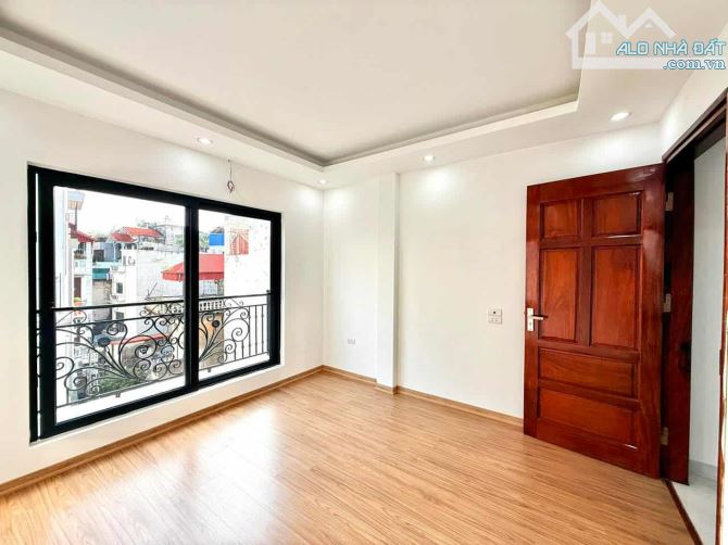 Bán nhà Khương Trung quận Thanh Xuân, DT 45m2, 5 tầng, ô tô vào nhà, giá rẻ 10.8 tỷ - 5