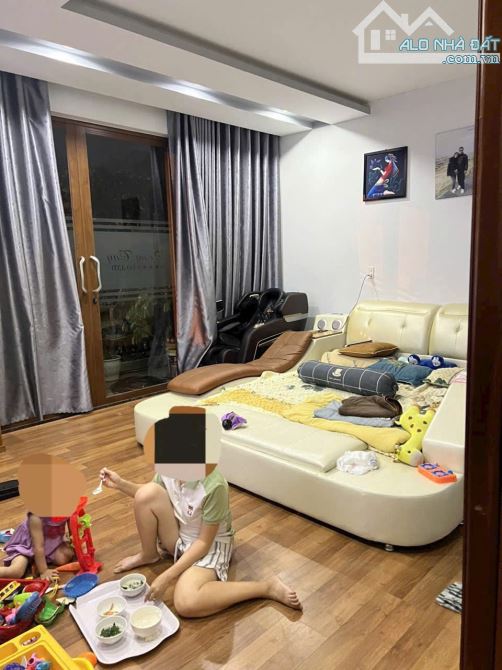 🌹 Cho thuê biệt thự 3 tầng góc 2 mặt tiền đường 10m5 khu Nam Hoà Xuân - Gọi Bi - 5
