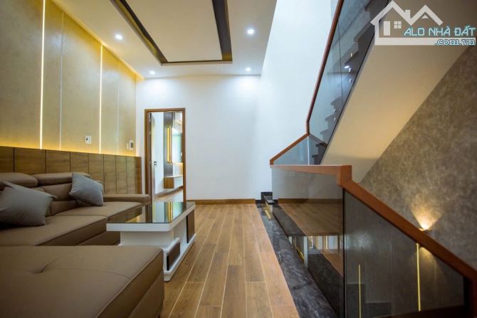 Bán nhà đẹp 3 tầng 3 mê đúc đường 7m5 Lề 4m Thanh Lương 21- Hòa Xuân - Đà Nẵng- nhỉnh 7 tỷ - 5