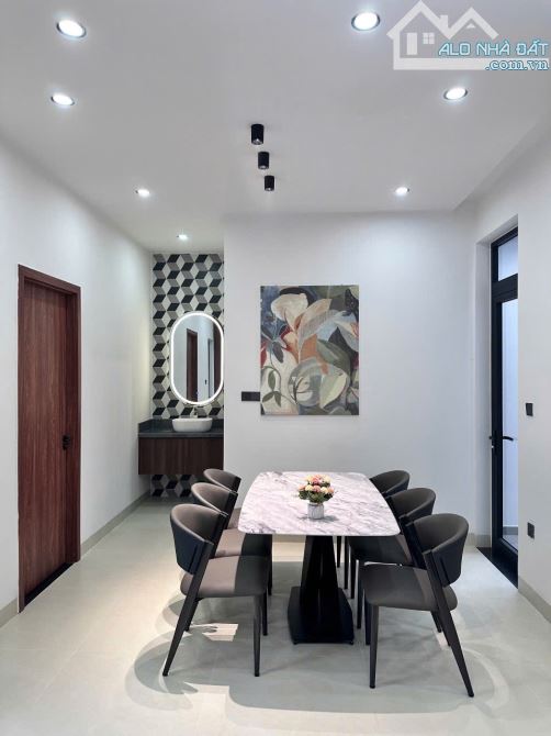 NHÀ KIỆT 24 VŨ NGỌC PHAN, THỦY XUÂN, ĐƯỜNG VÀNH ĐAI 3 - 3,3X TỶ - 5