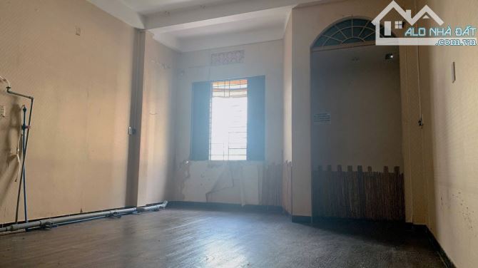NGỘP NGÂN HÀNG BÁN GẤP TRONG THÁNG – MẶT TIỀN HUỲNH VĂN BÁNH – 73M² – 3 TẦNG - 5