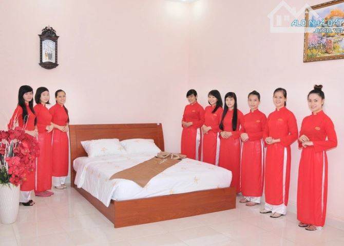 Bán trường Cao Đẳng ngang 56m gần Phan Văn Hớn Q12 6 tầng 4760m2 220 phòng học 270 tỷ. - 6