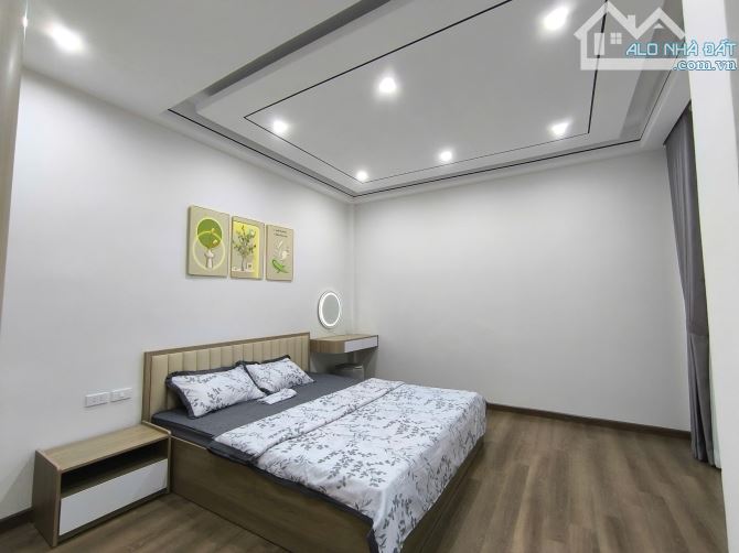 Bán nhà Ngọc Thụy, full nội thất: 30m2 x 6.x tỷ - 6
