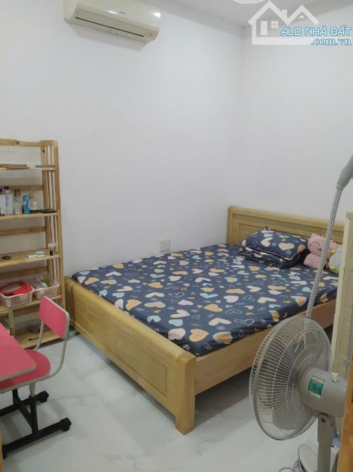 Bán nhà 4 tầng TĐC Đất Lành xây ở tâm huyết đường nhựa 10m - 6