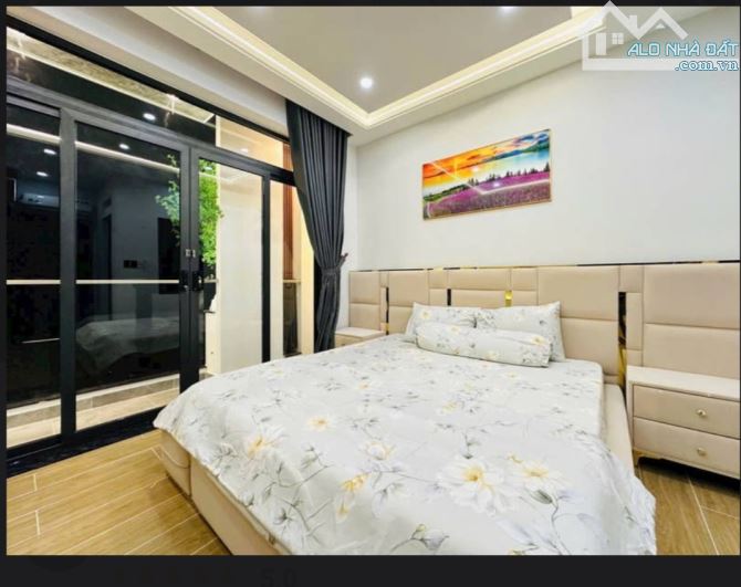 XA HOA SANG TRỌNG VÀ HƯỞNG THỤ KHU ĐỒNG BỘ PHAN HUY ÍCH THÔNG BỜ KÊNH THAM LƯƠNG 12 tỷ 2 - 6