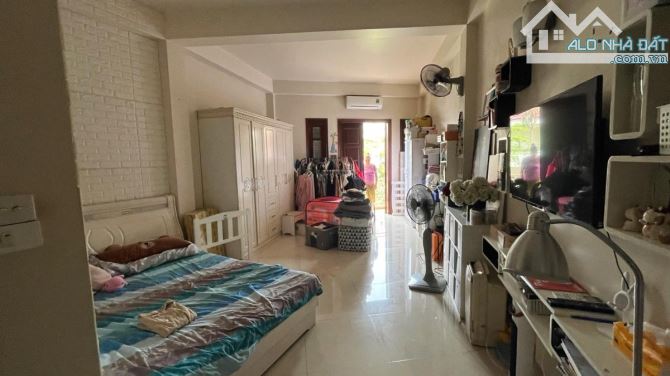 PHẠM TUẤN TÀI KINH DOANH ô tô tải tránh - 14.65 TỶ - 6 TẦNG - 6