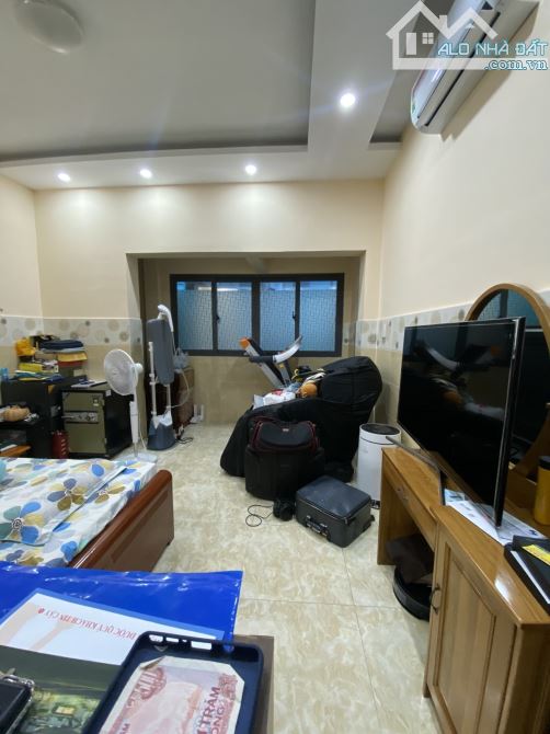 Điện Biên Phủ. Q10. Căn góc 2 mặt hẻm thông. 50m2. 3 tầng 3PN Sân thượng. Chỉ 7.x tỷ. - 6