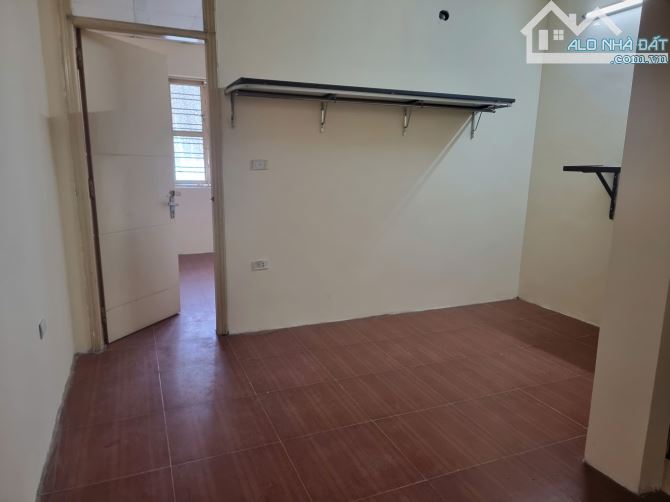Cần cho thuê nhà riêng ngõ 72 Đê Quai - P. Tứ Liên - Tây Hồ - Hà Nội 42m2x2T, giá 7.5tr/th - 6