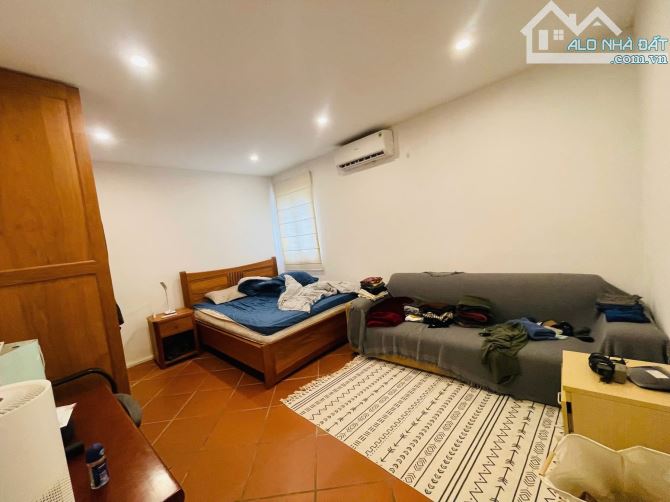 Mặt Phố Nhật Chiêu-Tây Hồ -Mặt Hồ Tây-Kinh Doanh -Vỉa Hè -2 Mặt Phố- 95M x 5 T Gi.á 95 Tỷ - 7