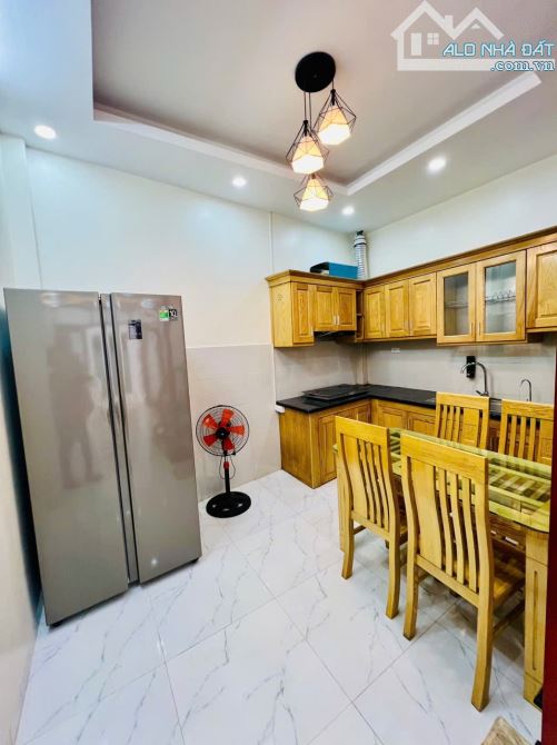 Bán nhà , đường thông 4 tầng full nội thất , tổ 14 yên nghĩa , Dân cư đông đúc gần trườngọ - 7