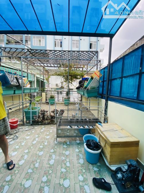 Điện Biên Phủ. Q10. Căn góc 2 mặt hẻm thông. 50m2. 3 tầng 3PN Sân thượng. Chỉ 7.x tỷ. - 7