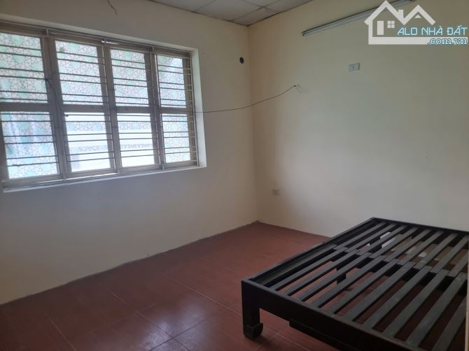 Cần cho thuê nhà riêng ngõ 72 Đê Quai - P. Tứ Liên - Tây Hồ - Hà Nội 42m2x2T, giá 7.5tr/th - 7