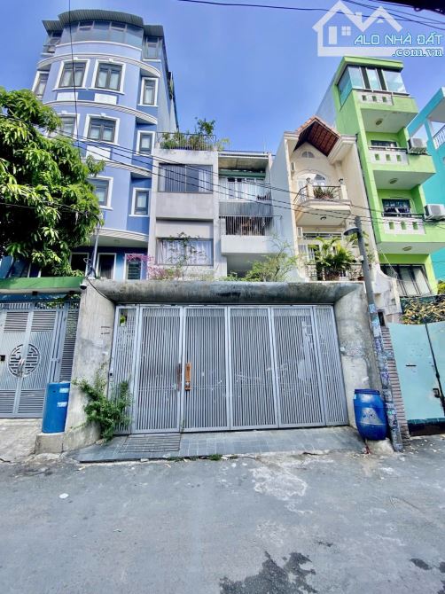 CHDV GIÁP Q1- NGUYỄN CỬU VÂN- HXH 6M- 11 PHÒNG- DT 6m x 28m- 30.x TỶ TL - 8