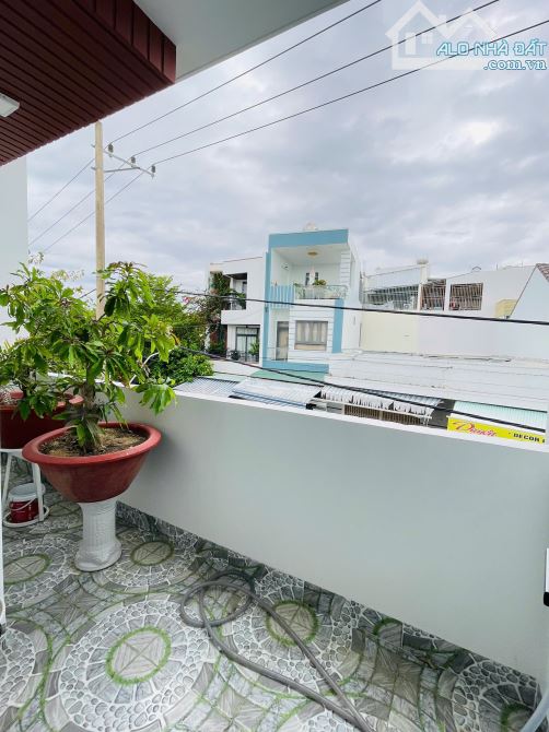 Nhà vườn 224m2 gần bờ kè sông cái nha trang rộng rãi mát mẻ giá chỉ 5ty5 - 8