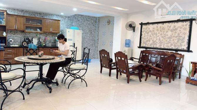 💎 SIÊU BIỆT THỰ MẶT TIỀN VŨ NGỌC PHAN – DIỆN TÍCH KHỦNG 378m² – CHỦ BÁN GẤP QUA MỸ – CHỈ - 8