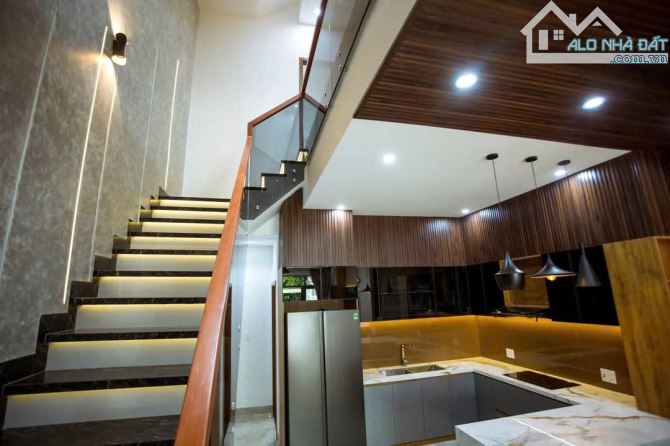 Bán nhà đẹp 3 tầng 3 mê đúc đường 7m5 Lề 4m Thanh Lương 21- Hòa Xuân - Đà Nẵng- nhỉnh 7 tỷ - 9