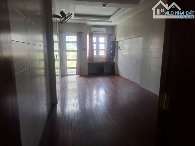 Bán Nhà MTKD đường Tô Ngọc Vân - Q12, khu vực sầm uất nhất phường Thạnh Xuân - 9