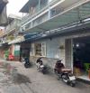 NGỘP NGÂN HÀNG BÁN GẤP NHÀ LÔ GÓC 2MT NGUYỄN KIM - QUẬN 10 - 52M² - 2 TẦNG KINH DOANH ĐỈNH