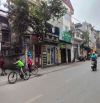 BÁN ĐẤT TẶNG NHÀ . OTO LÙI . 30m RA PHỐ