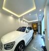 Bán nhà 60m2, 6 tầng, thang máy, view hồ Thạch Bàn, Long Biên