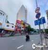 Bán gấp 25 Phan Đăng Lưu, Phường 3, Q. Bình Thạnh, DT: 5.4 x 17.86m, trệt lầu, giá 26 tỷ