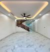 BÁN NHÀ CHÍNH CHỦ , 5 tầng x 40m2 , oto đỗ cửa , cách GA NHỔN ĐH CN 500m , nhà xây mới