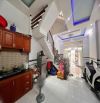 CHỈ 4,4 TỶ Nhà 3 Lầu dt 52m²(4,2mx12m) SHR đường THẠNH LỘC 12 Thạnh Lộc Q12"