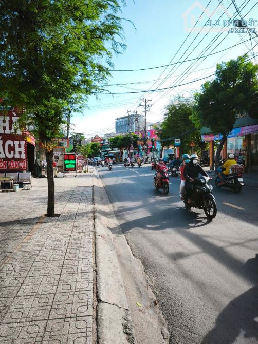 ✅MẶT TIỀN NGUYỄN VĂN QUÁ Q12 ĐƯỜNG 30M - KHU KINH DOANH NHỘN NHỊP - 4 TẦNG - 7M x 40M
