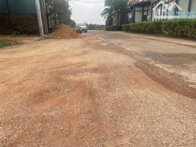 Cần bán 1600m2 Đất nghỉ dưỡng khu du lịch hồ đồng đò minh trí sóc sơn hà nội
