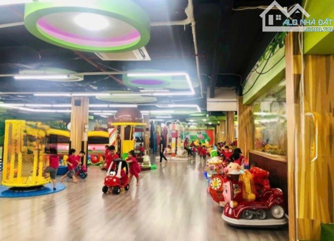 Cần bán gấp trường mầm non 600m2 khuê trung cẩm lệ  đà Nẵng