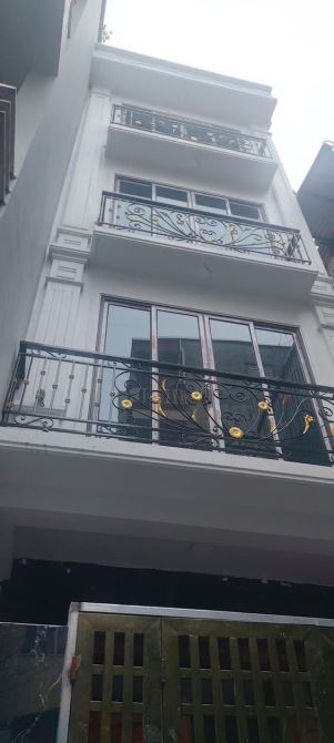Bán nhà phân lô 5 tầng kiến hưng hà đông