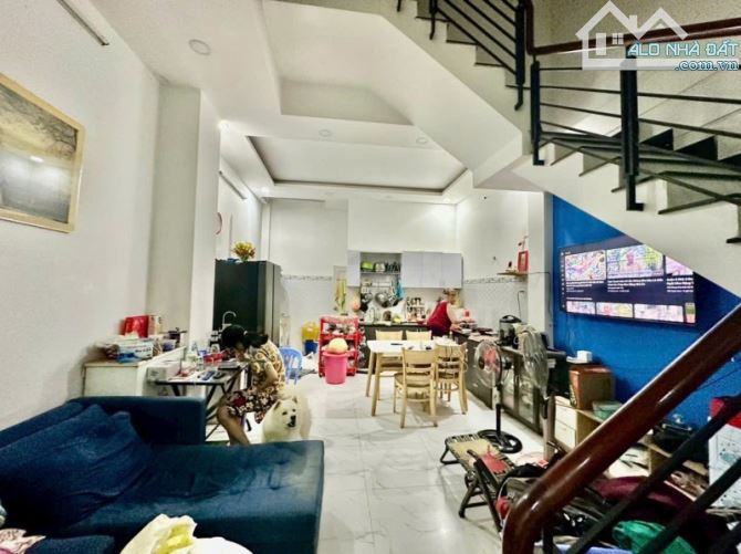 MẶT TIỀN KDC LÊ BÔI, TRỊNH QUANG NGHỊ P7 Q8 - 4 TẦNG BTCT 4,5X13,5 VUÔNG A4 - CHỈ 5,95 TỶ