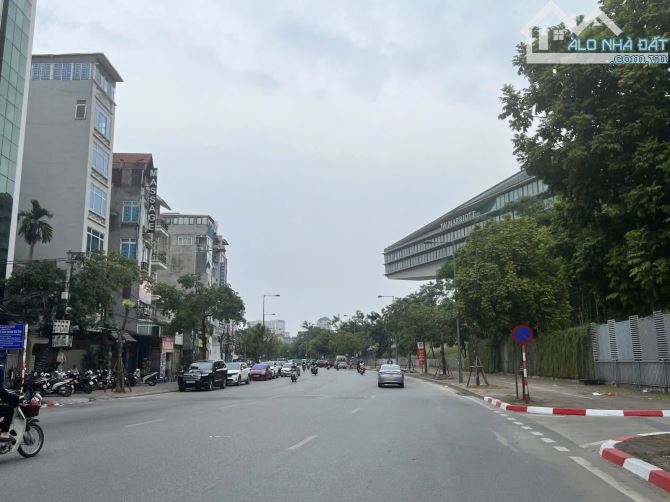 C gái cần nhanh nhà Mp Miếu Đầm, cạnh JW Marriott để sang Úc cùng gia đình chồng, 80m, 8T