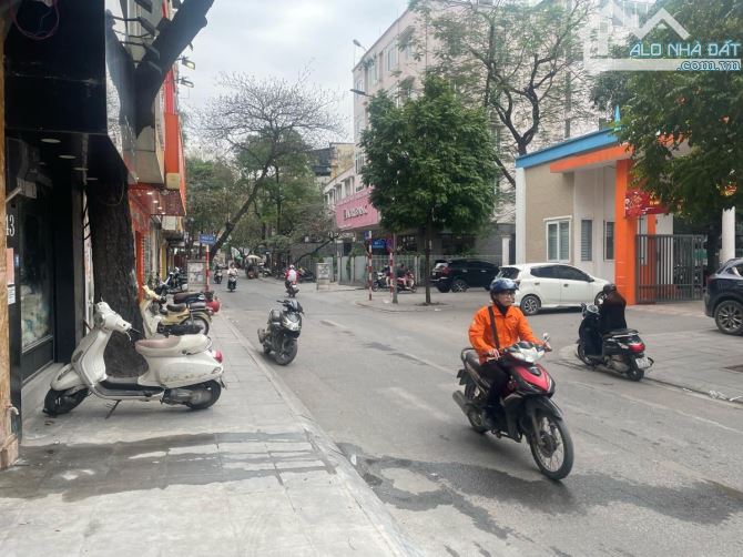BÁN NHÀ MP - ĐẶNG VĂN NGỮ - DT75m -5 tầng - MT 3.5m - GIá 26 Tỉ