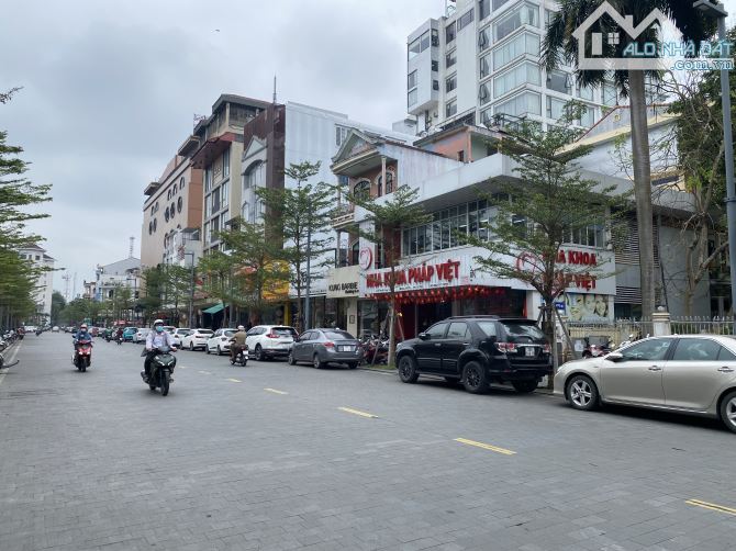 Bán nhà Mặt Tiền 3 Tầng Phố Đi Bộ Hai Bà Trưng Tp Huế