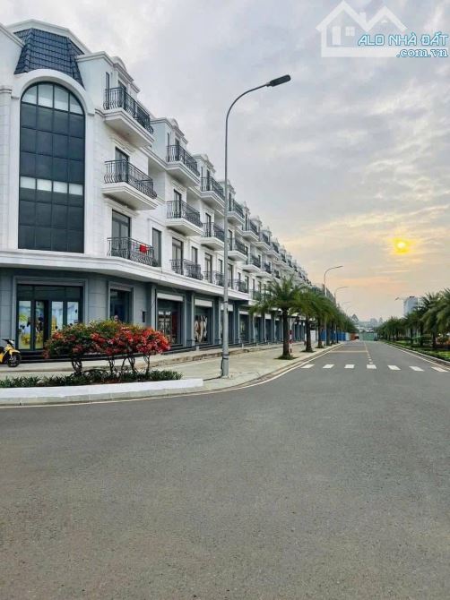 Độc quyền! 1 lô duy nhất 100m2 giá 2 tỷ 650 bán nhanh ngay KĐT STC Long Thành, tiện ích đủ