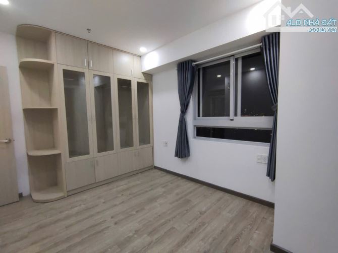 Bán Gấp Căn Hộ Cosmo City - Nguyễn Thị Thập, 98m2 3PN  Full Nội Thất