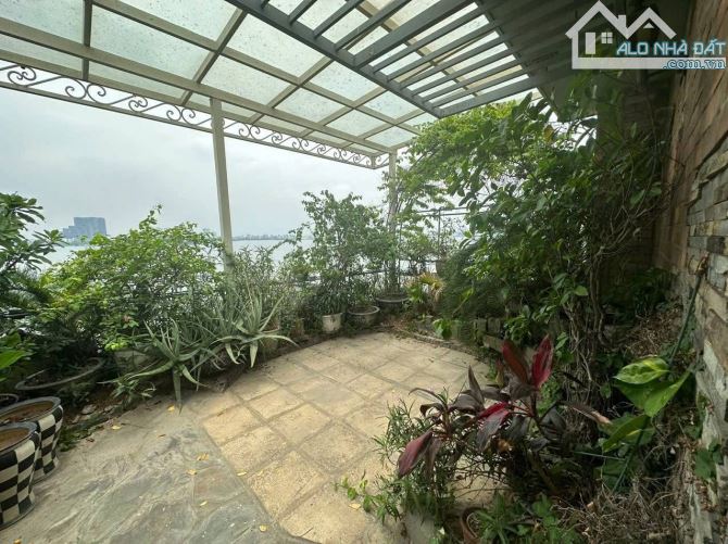 Mặt Phố Trích Sài-Lô Góc 3Thoáng-Thang Máy-view Hồ-Kinh Doanh ,Ô Tô-64Mx5Tầng Giá 60Tỷ Hơn