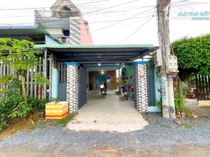Bán Nhà Cấp 4 Đang Cho Thuê 4 Tr/ Tháng, Sổ Hồng Riêng, 790 Triệu
