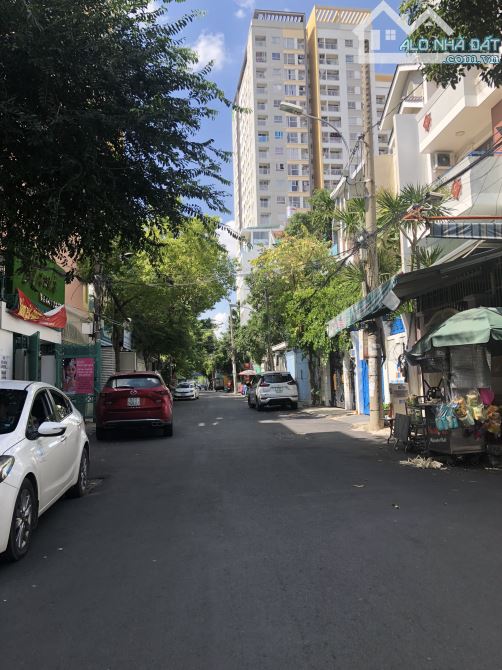Hẻm 7m Nguyễn Minh Hoàng P.12 Tân Bình (4.1x19m) 5 Tầng HĐT 40tr chỉ 13,8 tỷ